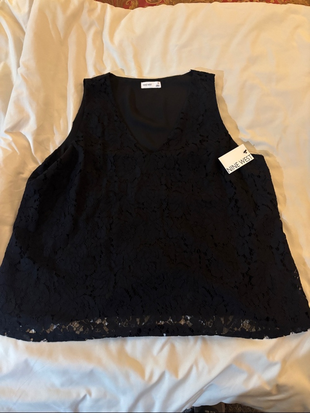 Nine West Black Floral Lace V-Neck Tank
